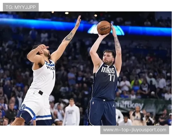 东契奇突破暴扣命中，独行侠在主场拿下胜利